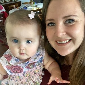 Meet your Posher, Kayla